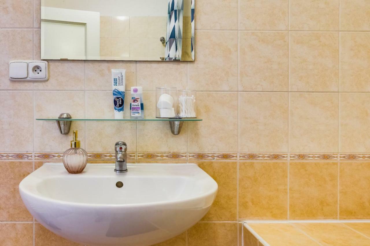 Nejedleho Apartmeet Prag Exteriör bild