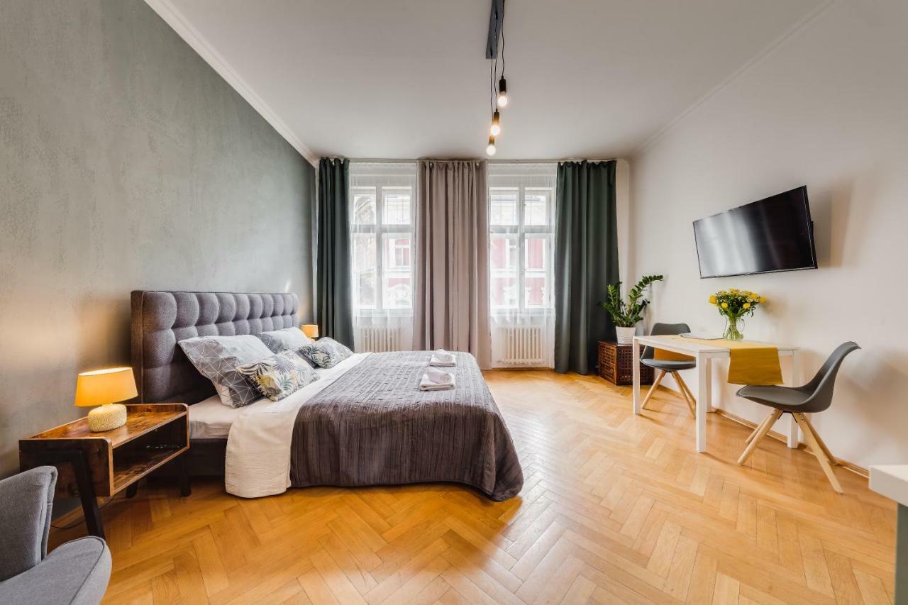 Nejedleho Apartmeet Prag Exteriör bild